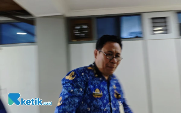 Thumbnail Berita - Plh Kadinkes ke Luar Negeri Tak Izin, Ketua Komisi D DPRD Jember: Tindakan Tidak Etis Pejabat