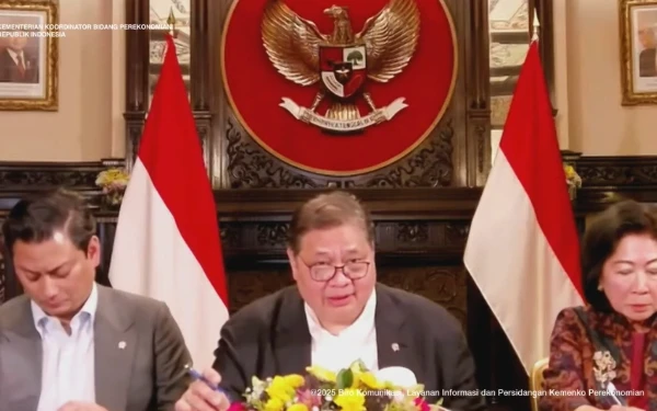 Thumbnail Diganjar Tarif 47%, Indonesia Negosiasi AS dengan Pembelian Energi Rp168,2 Triliun