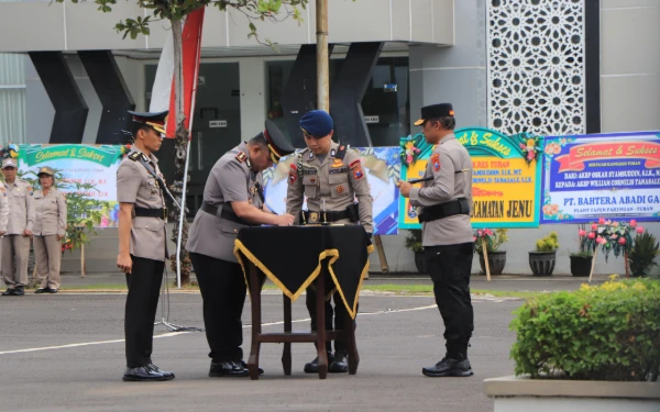 Thumbnail Berita - Dipimpin Kapolda Jatim, AKBP William Cornelis Tanasale Resmi Pimpin Polres Tuban