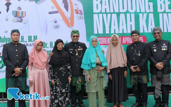 Thumbnail 17,9 Ribu ASN Pemkab Bandung Miliki Ibu Asuh dalam Program Nyaah Ka Indung