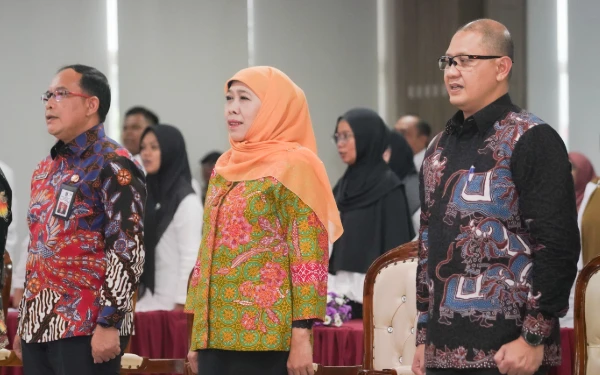 Thumbnail Khofifah Sosialisasikan SPMB 2025, Ingatkan Jangan Ada 'Setitik Nila'