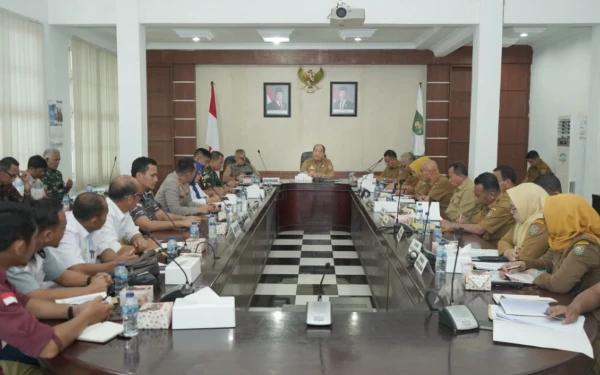 Thumbnail Pimpin Rapat Forkopimda Asahan, Bupati Taufik Singgung Perang Dagang Amerika vs Cina