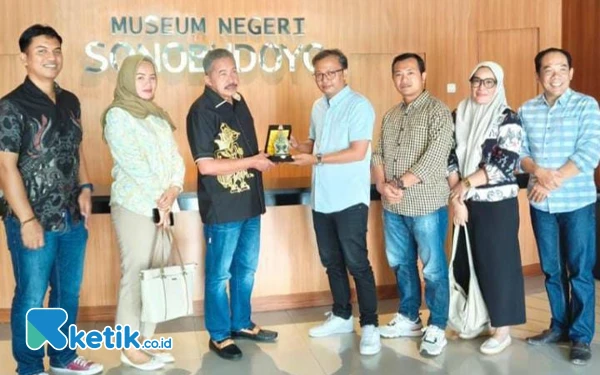 Thumbnail Berita - Komisi IV DPRD Trenggalek Bawa Oleh-oleh 'Cagar Budaya' dari Yogyakarta