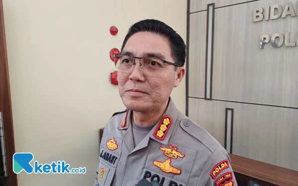 Thumbnail Malam Ini Jan Hwa Diana dan Suami Dipanggil Polda Jatim