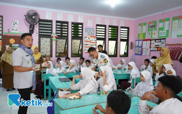 Robinsar Garap Program Birokrat Mengajar, Ini Alasannya