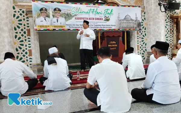 Thumbnail Berita - Bupati Oyon Kecewa Minimnya Kehadiran ASN Aceh Singkil di Gelaran Zikir dan Tabligh Akbar