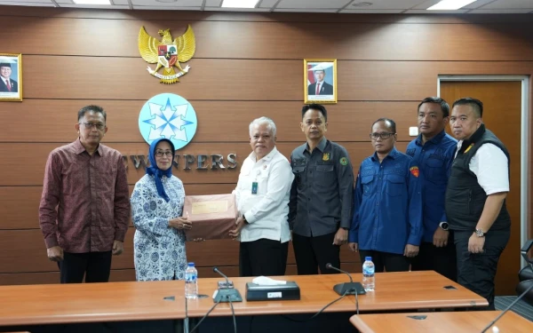 Thumbnail Kejaksaan Agung: Tindakan Direktur Pemberitaan JakTV Tak Terkait Produk Jurnalistik