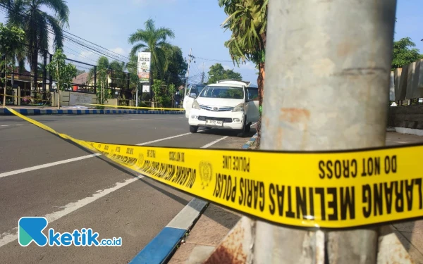 Thumbnail Ulasan Dugaan Teroris di Mapolres Pacitan: Ada Senjata, Ancaman Bom Nihil