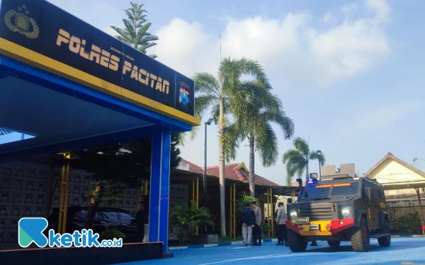 Thumbnail Dituding Rekayasa Teroris untuk Alihkan Isu Rudapaksa, Polres Pacitan: Itu Tidak Benar