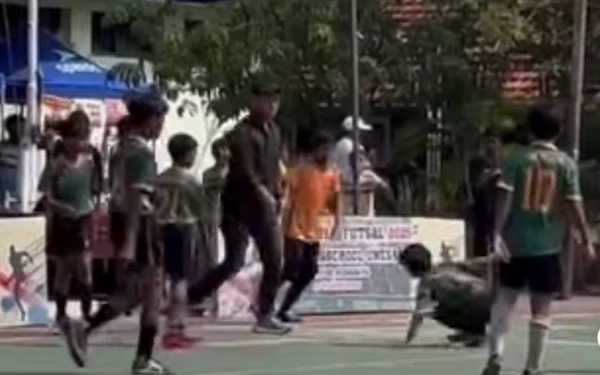 Thumbnail Kasus Guru Futsal Pembanting Siswa Berujung Damai