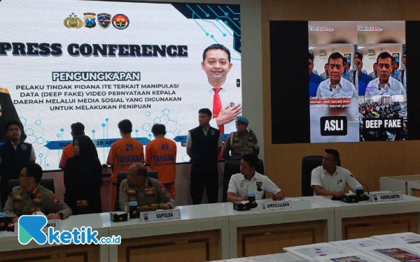 Thumbnail Tak Hanya Khofifah, Penyebar Hoaks Jual Motor Juga Manfaatkan KDM-Luthfi