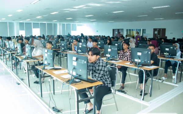 Thumbnail Cegah Kecurangan, Unesa Terapkan Skrining Ketat di UTBK 2025