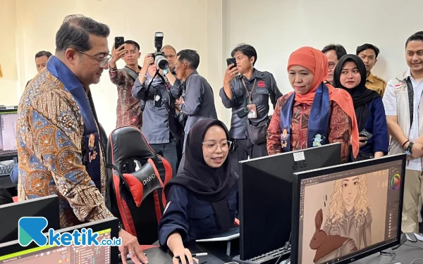Thumbnail Penggunaan AI Bikin Khawatir, Menteri Ekraf Siasati dengan Mendorong Seniman Beradaptasi