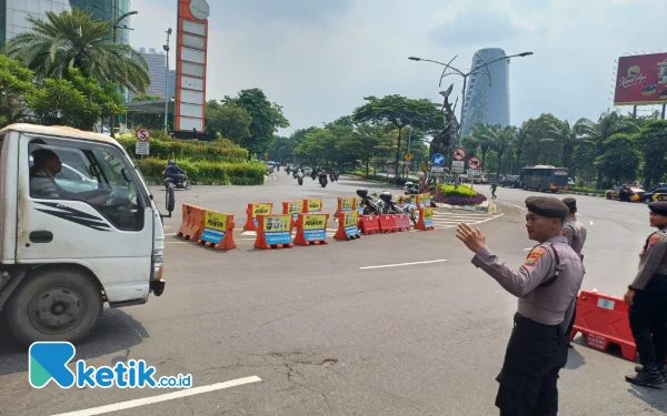 Thumbnail Aksi May Day Terpusat di Grahadi dan Kantor Gubernur Jatim, Hindari Jalan Ini