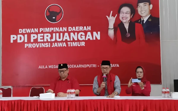 Thumbnail Plt Ketua PDIP Surabaya: Saya Perbaiki Kinerja Dalam Tempo Sesingkat-singkatnya