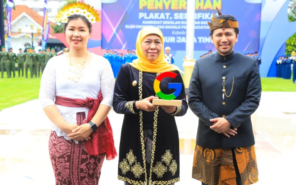 Thumbnail Google Nobatkan Jatim Pelopor Transformasi Digital Pendidikan, Gubernur Khofifah Optimis Jadi Role Model