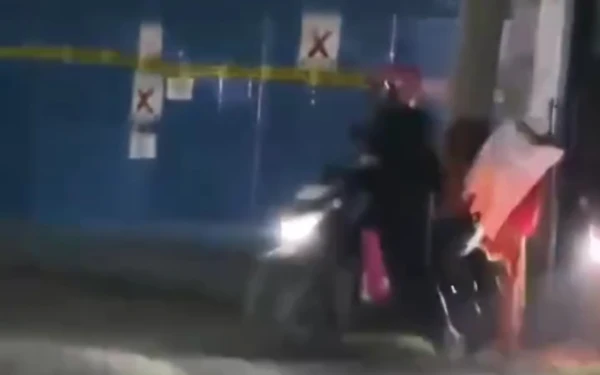 Thumbnail CV Sentoso Seal Buka Segel Secara Ilegal, Wali Kota Surabaya Ancam Bawa ke Ranah Pidana