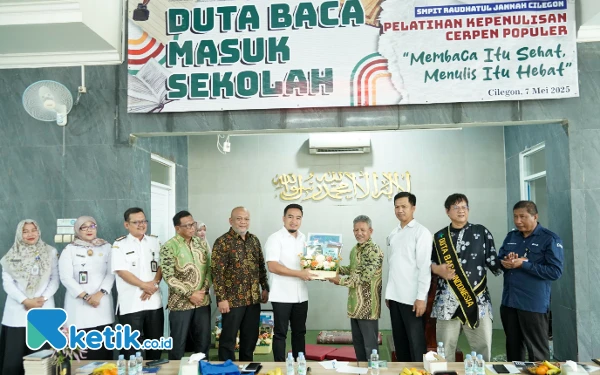 Thumbnail Berita - Buka Kegiatan Duta Baca Masuk Sekolah, Wali Kota Cilegon Tekankan Pentingnya Literasi
