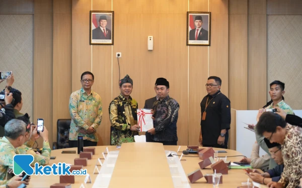 Thumbnail Bupati Bandung Launching Program Sertifikasi Tanah Masjid dan Madrasah Gratis