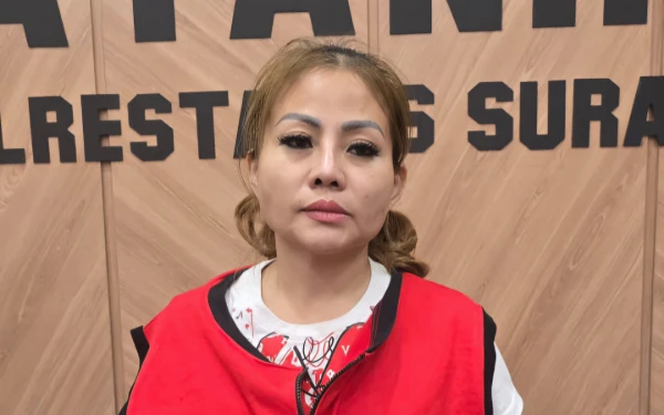 Thumbnail Pemilik Sentosa Seal Jan Hwa Diana Jadi Tersangka Pengrusakan Mobil