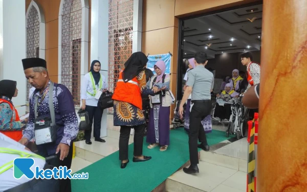 Thumbnail Perjuangan 20 JCH Asal Kepulauan Masalembu Menuju Tanah Suci