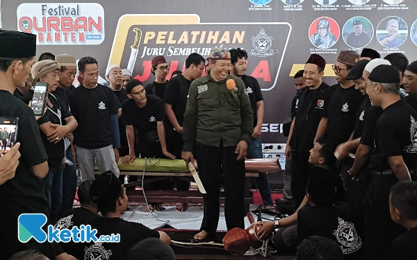 Thumbnail Berita - Juleha Kota Serang Bekali Ratusan Peserta Cara Sembelih Hewan Kurban Halal