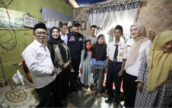 Thumbnail Berita - Paket Lengkap Sekolah Rakyat, Bantu Rumah dan Berdayakan Orang Tua