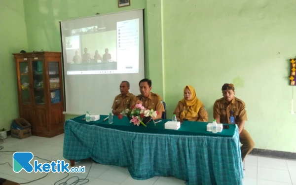 Thumbnail Berita - Disdikbud Jombang Gelar Bimtek Kepala SD, Tekankan "Deep Learning"