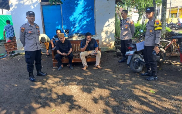 Thumbnail Berita - Cinta Tak Direstui, Pemuda Asal Jember Gantung Diri di Pohon Mangga