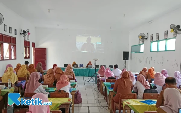 Thumbnail Berita - Disdikbud Jombang Sinergikan Nilai Karakter, Lingkungan dan Antikorupsi dalam Pembelajaran SD