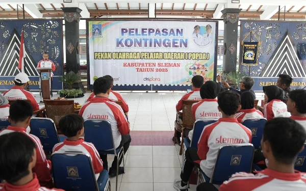 Thumbnail Berita - Targetkan 28 Medali Emas, Pemkab Sleman Lepas Kontingen Popda 2025
