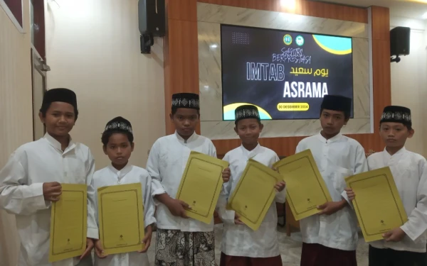 Thumbnail Nurul Jadid Cetak Generasi Taqwa Cerdas dan Tangguh Berbasis Kitab-Kitab Turats