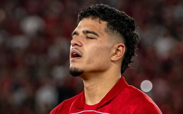 Thumbnail Cedera Jadi Penyebab Ragnar Oratmangoen Absen Bela Timnas Indonesia