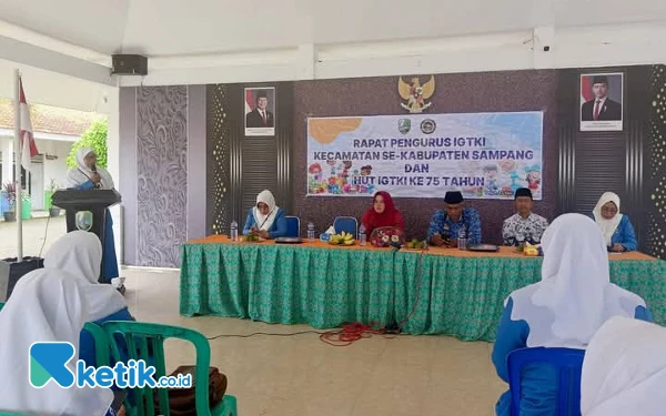 Thumbnail IGKTI PGRI Kabupaten Sampang Gelar HUT ke-75, Fokus Peningkatan Kualitas Pendidikan