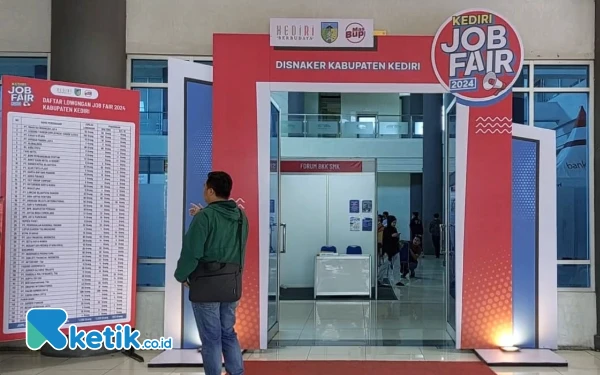 Thumbnail Berita - Job Fair 2025 Kediri Tawarkan 2.189 Lowongan Kerja, Ada Peluang Magang ke Jepang