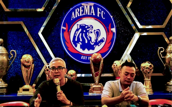 Thumbnail Arema FC Sindir Pedas Petinggi Semen Padang Soal Tuduhan Dicurangi di Kanjuruhan