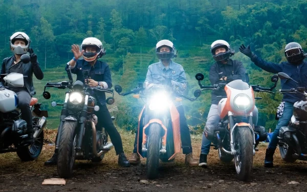 Thumbnail Mampir Bromo, The Dudas Minus One Motoran Keliling Malang Bareng Gilang Juragan 99