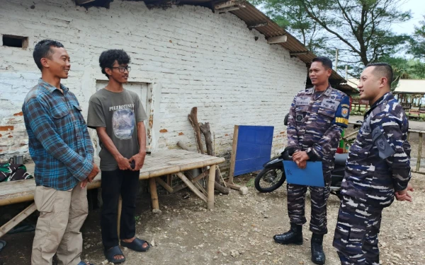 Thumbnail Berita - Dua ABK yang Sempat Kabur dan Berenang ke Pulau Nusa Barung, Kini Dipulangkan