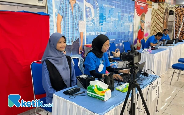 Thumbnail Kejar Target 30 Persen, Dispendukcapil Kota Malang Genjot Layanan 100 Aktivasi IKD Per Hari