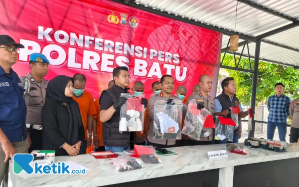 Thumbnail Polres Batu Amankan 26 Tersangka Narkoba Awal 2025, Sebagian Direhabilitasi