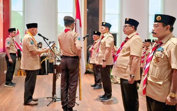 Thumbnail Berita - Lantik Bupati Pasuruan sebagai Kamabicab, Ketua Kwarda Jatim Dorong Anggota Pramuka Jadi Pelopor Inovasi