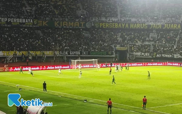 Thumbnail Babak 1 Persebaya vs Bali United 0-2, Uston Nawawi Rotasi Pemain