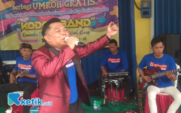 Thumbnail Berita - Sering Dianggap Terapi Murah, Benarkah Bernyanyi Bisa Buang Stres?