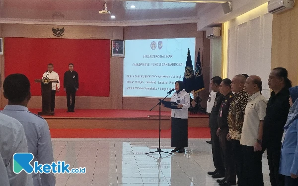 Thumbnail Berita - Kanwil Ditjenpas DIY Gelar Apel Ikrar Zero Halinar