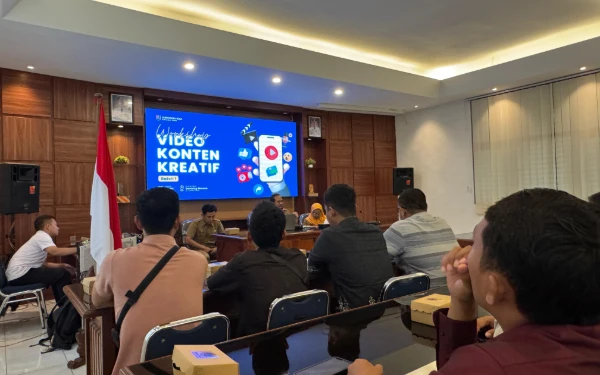 Thumbnail Berita - Nilai Medsos Lebih Menyasar Publik, Diskominfo Tuban Beri Workshop KIM Demi Branding Daerah