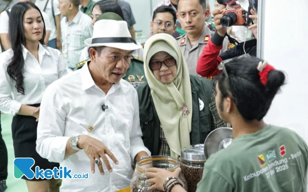 Thumbnail Pertama di Indonesia, Bupati Bandung Resmikan CoE Korporasi Kopi Senilai Rp47 Miliar