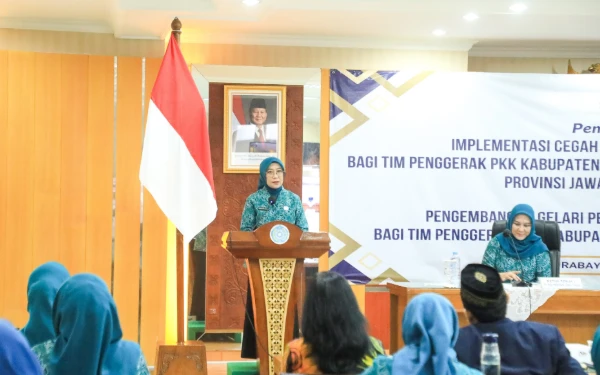 Thumbnail Isye Adhy Karyono Ajak PKK Jatim Berperan Aktif Cegah Perkawinan Anak