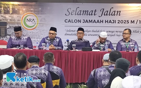 Thumbnail Berita - NRA Group Berangkatkan Jemaah Haji 2025, Tangis Haru Pecah di Bandara Soetta