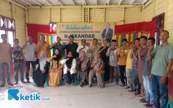 Thumbnail Berita - Anggota DPRA Iskandar Serap Aspirasi Warga Simeulue dalam Reses Tahap II