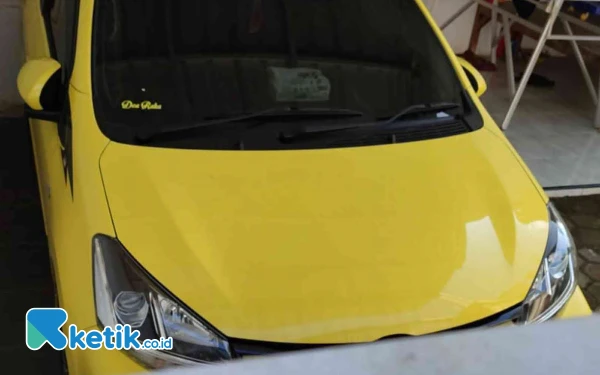 Thumbnail Ditanya Soal Penyitaan Mobil, Anggota Intelkam Polres Sampang Malah Ajak Ngopi